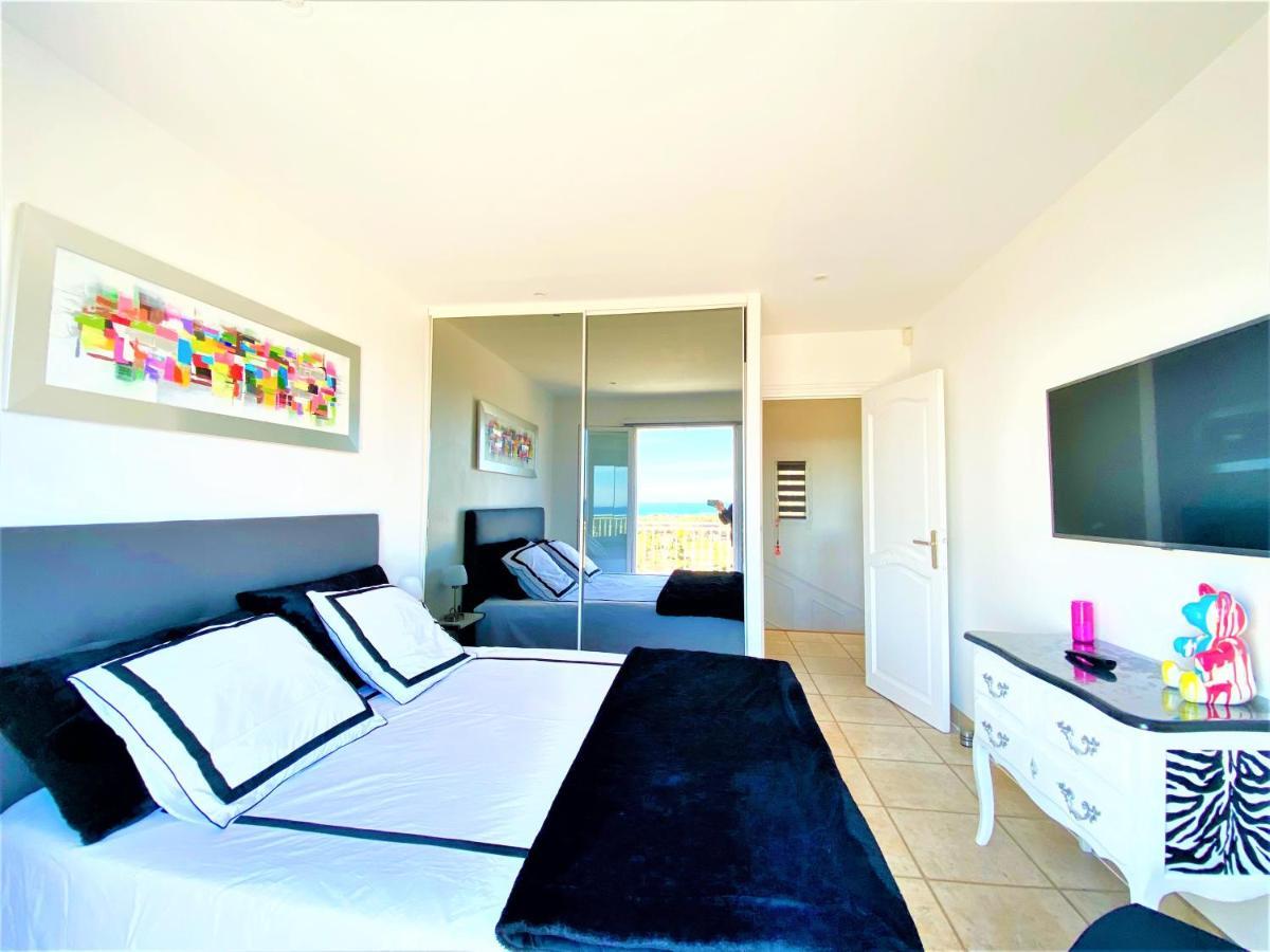 ביו Villa Piscine Avec Magnifique Vue Mer Panoramique מראה חיצוני תמונה
